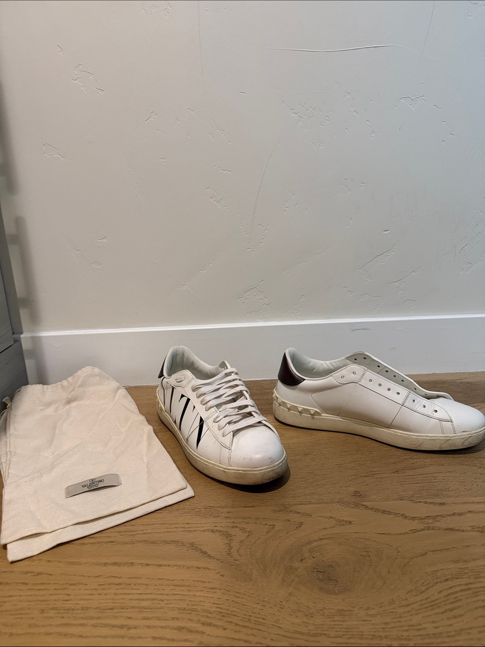 Valentino White Leather Casual Sneakers with Dark Accent - Men